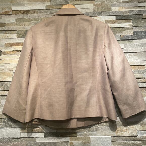 Lafayette 148 Beige Virgin Wool Linen Blazer | Size 10, Tailored, Classic - Picture 5 of 7